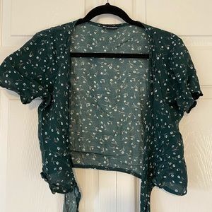 Brandy Melville cropped tie blouse